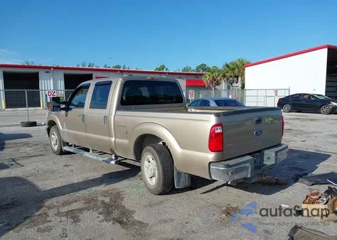 2013 Ford F-250 Xlt from USA, damaged, VIN 1FT7W2AT6DEA30095